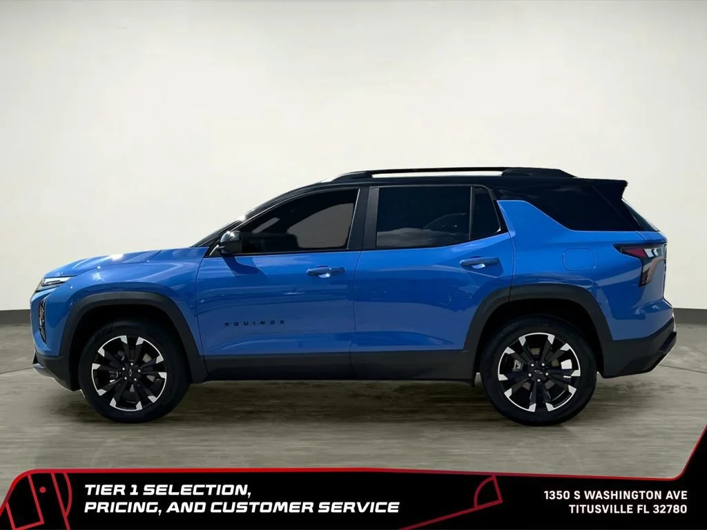 Used 2025 Reef Blue Metallic Chevrolet RS image 3