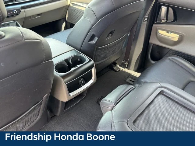 Used 2025 Gray Kia LXS image 18