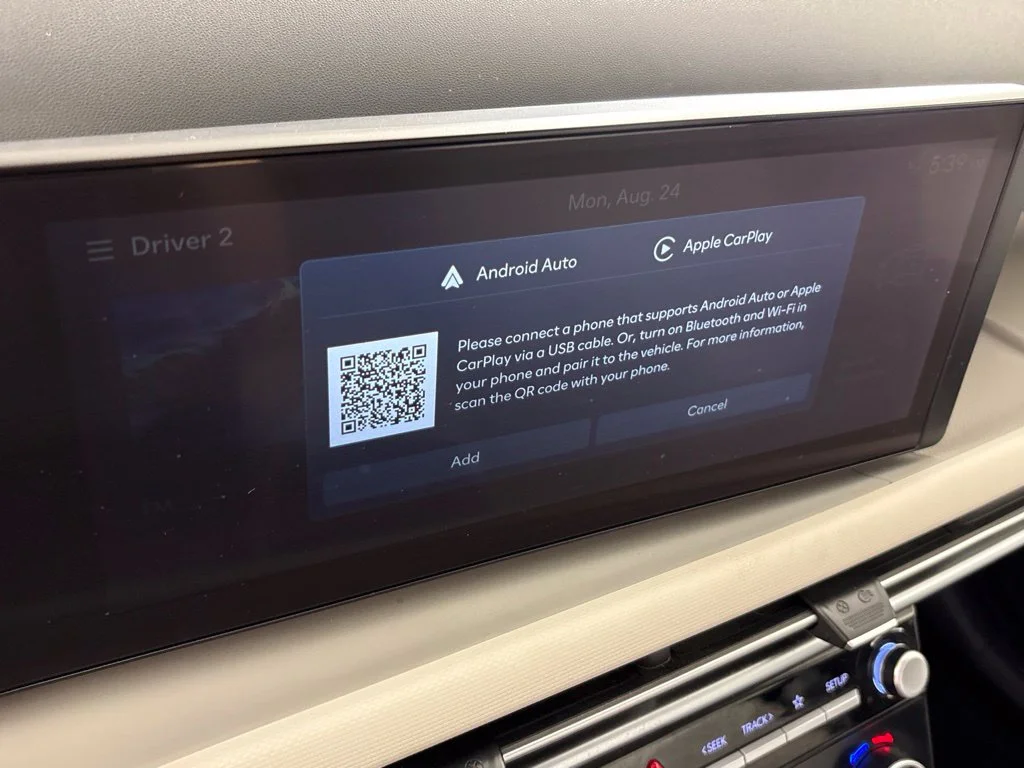 Used 2025 Blue Hyundai SEL image 33