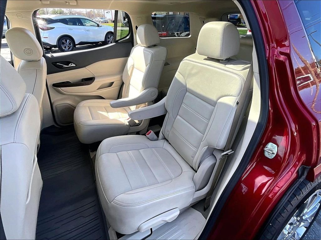 Used 2023 Volcanic Red GMC Denali image 14