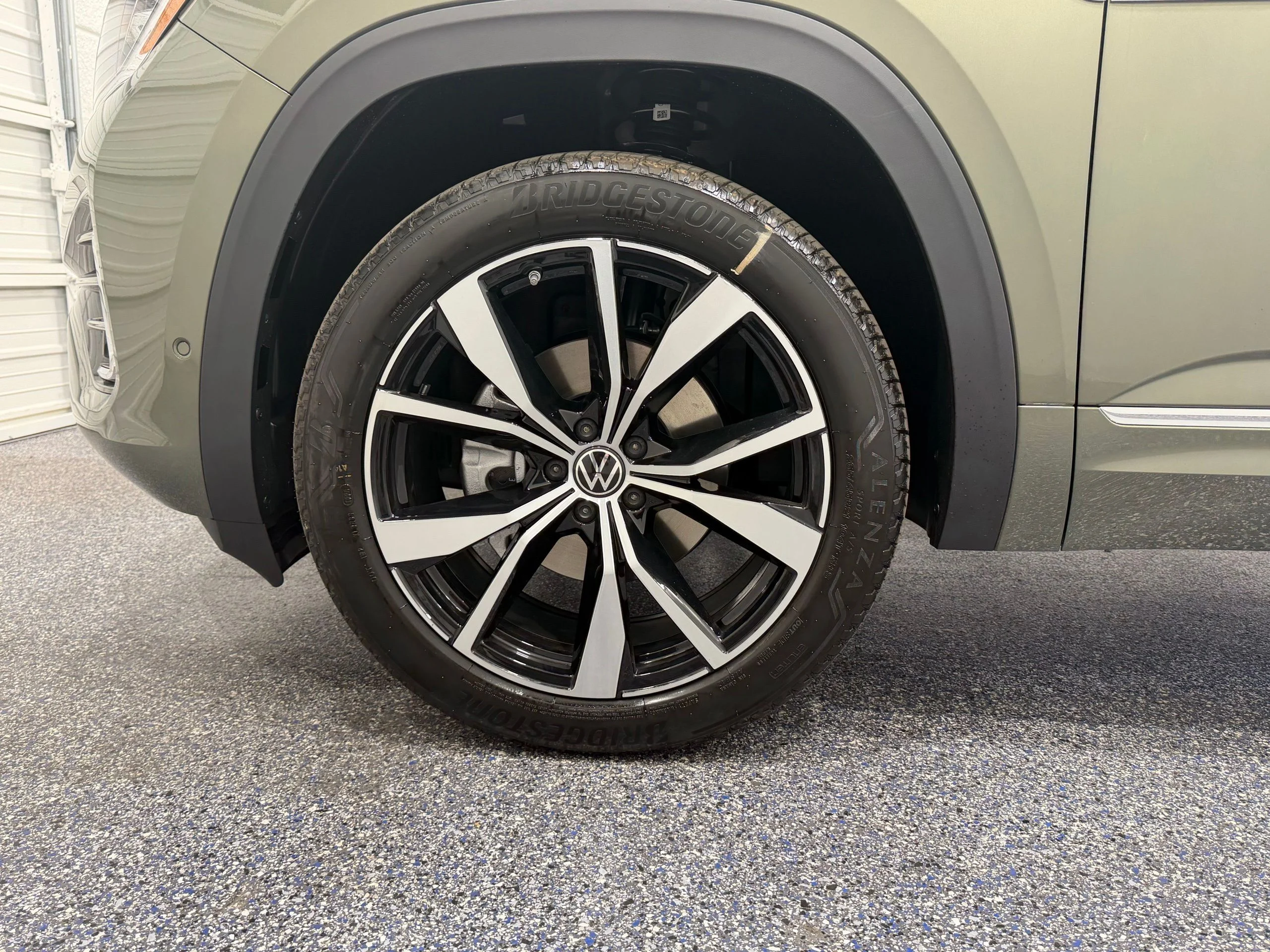 New 2026  Volkswagen 2.0T SEL Premium R-Line image 12