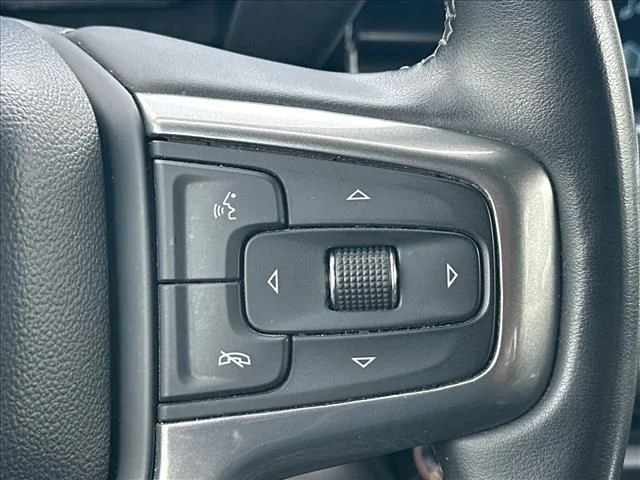 Used 2023 White Chevrolet LT image 25