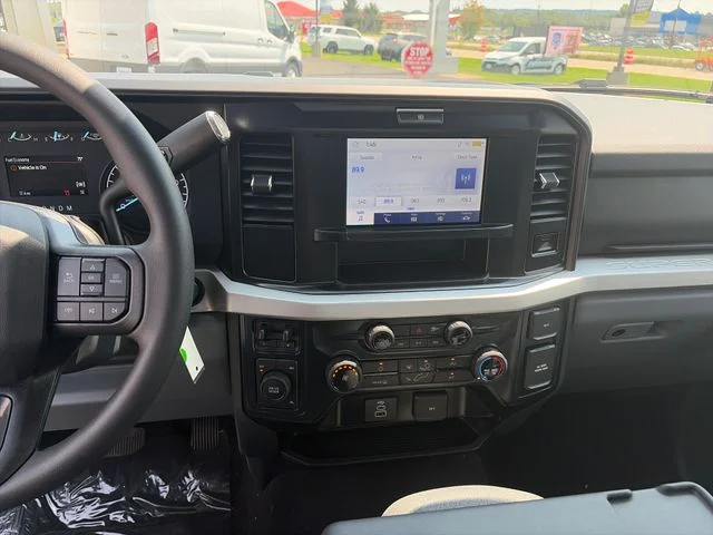 New 2026 White Ford XLT image 23
