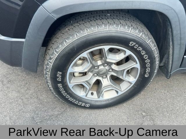 Used 2022 Black Jeep Trailhawk image 12