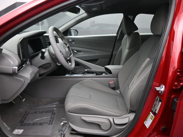 Used 2026 Red Hyundai SEL Sport image 12