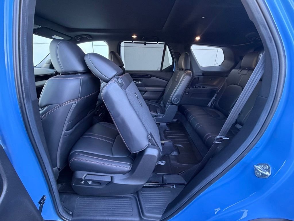 2025 Honda Pilot TrailSport - Photo 16