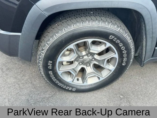 Used 2022 Black Jeep Trailhawk image 12