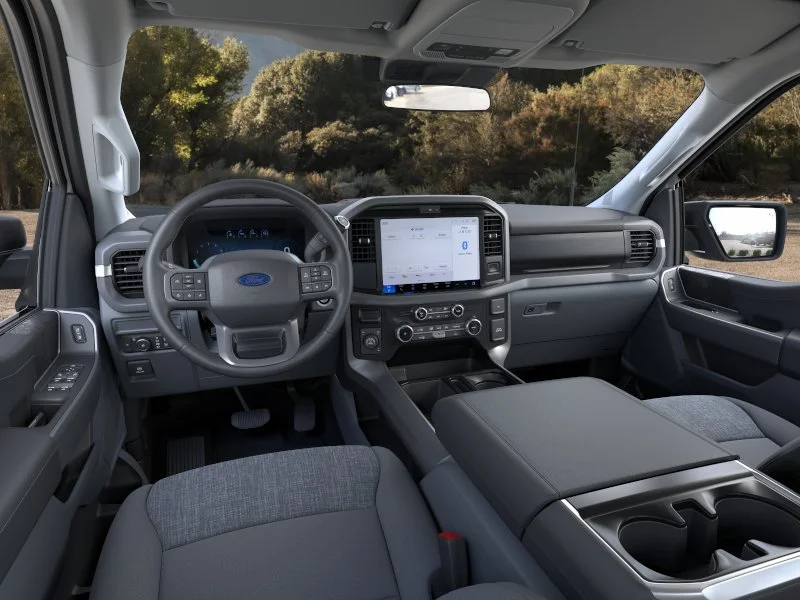 New 2026 Oxford White Ford XLT image 32