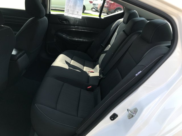 Used 2025 Glacier White Nissan SV image 21