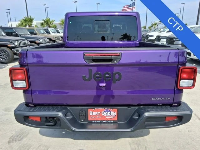 New 2026 Reign Exterior Paint Jeep Sahara image 6