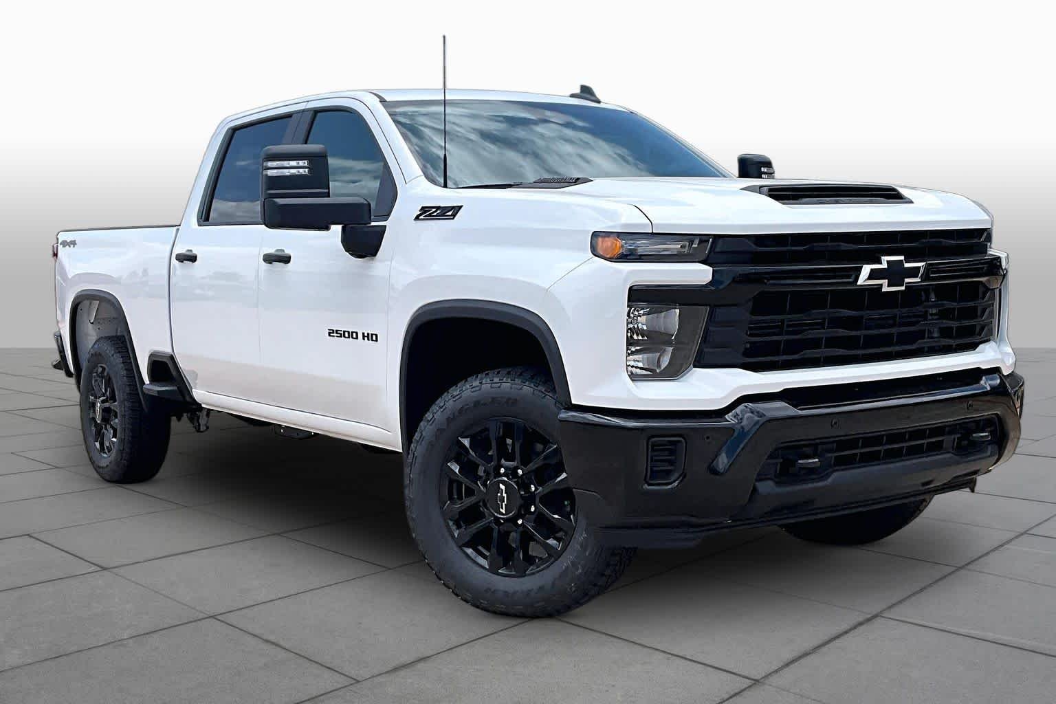New 2026 Summit White Chevrolet Custom image 2
