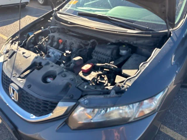 Used 2013 Gray Honda LX image 17