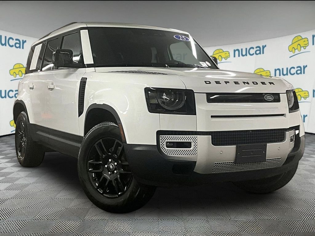 2025 Land Rover Defender 110 S P300's photo