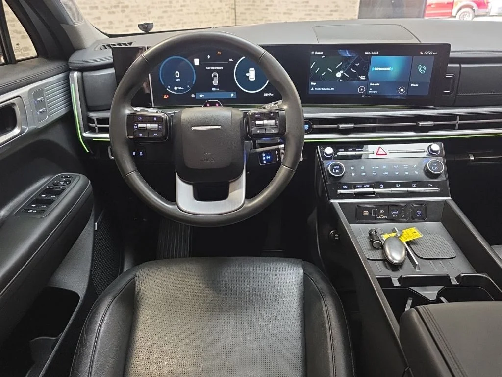 Used 2024 Shimmering Silver Pearl Hyundai Limited image 16