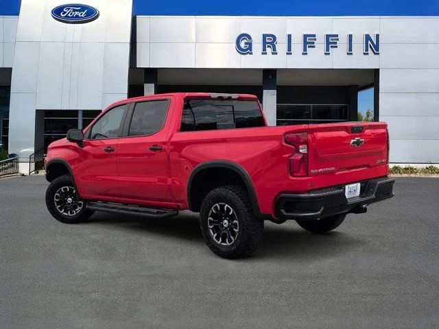 2024 Chevrolet Silverado 1500 ZR2 - Photo 9