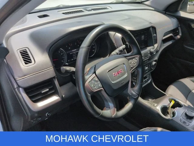Photo 10