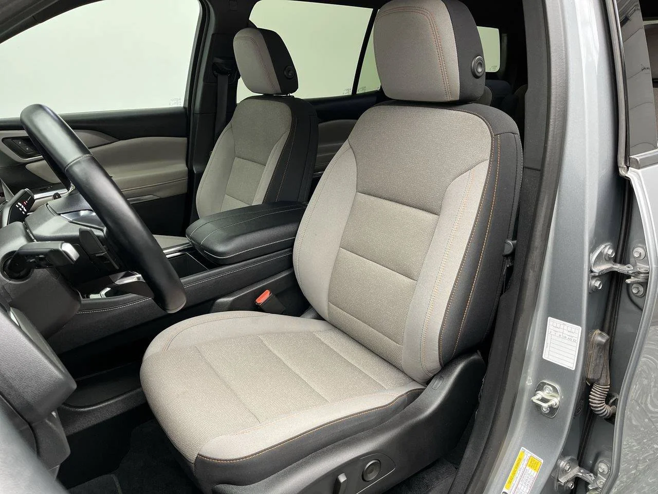 2026 Chevrolet Traverse LT - Photo 10