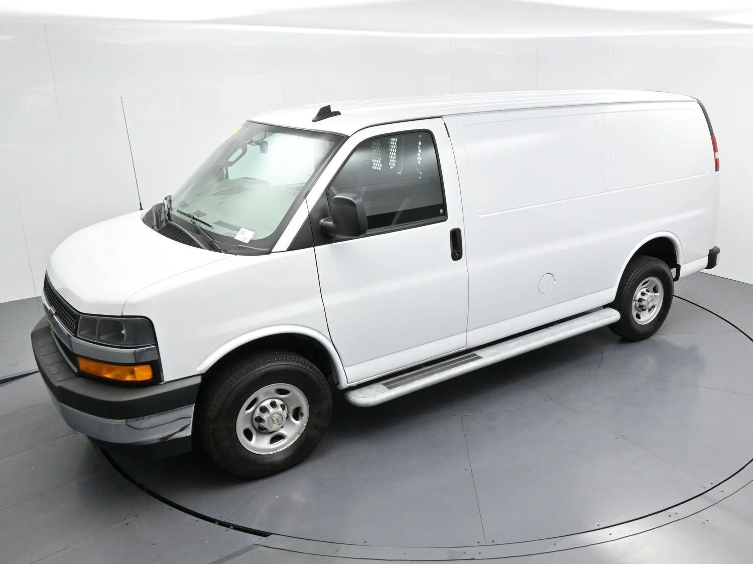 Used 2024 Summit White Chevrolet WT image 33