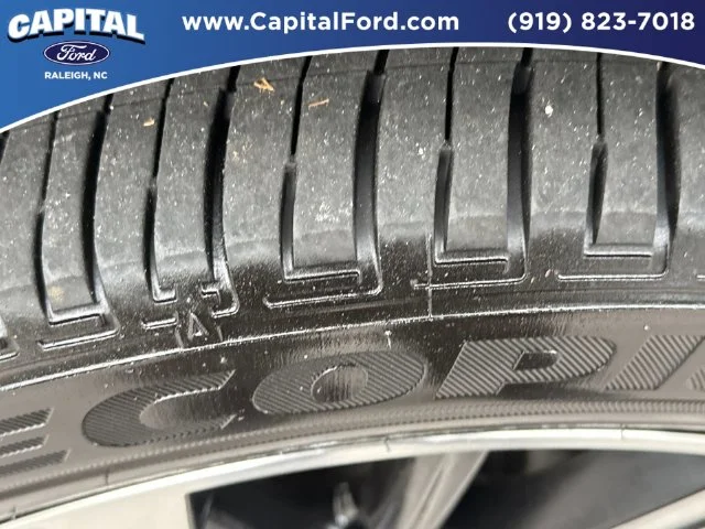 Used 2025 Blue Mitsubishi SE image 14