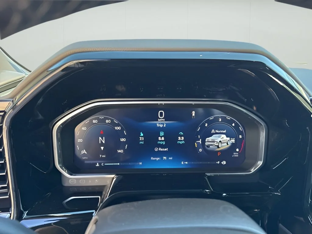 New 2026 Summit White Chevrolet RST image 26