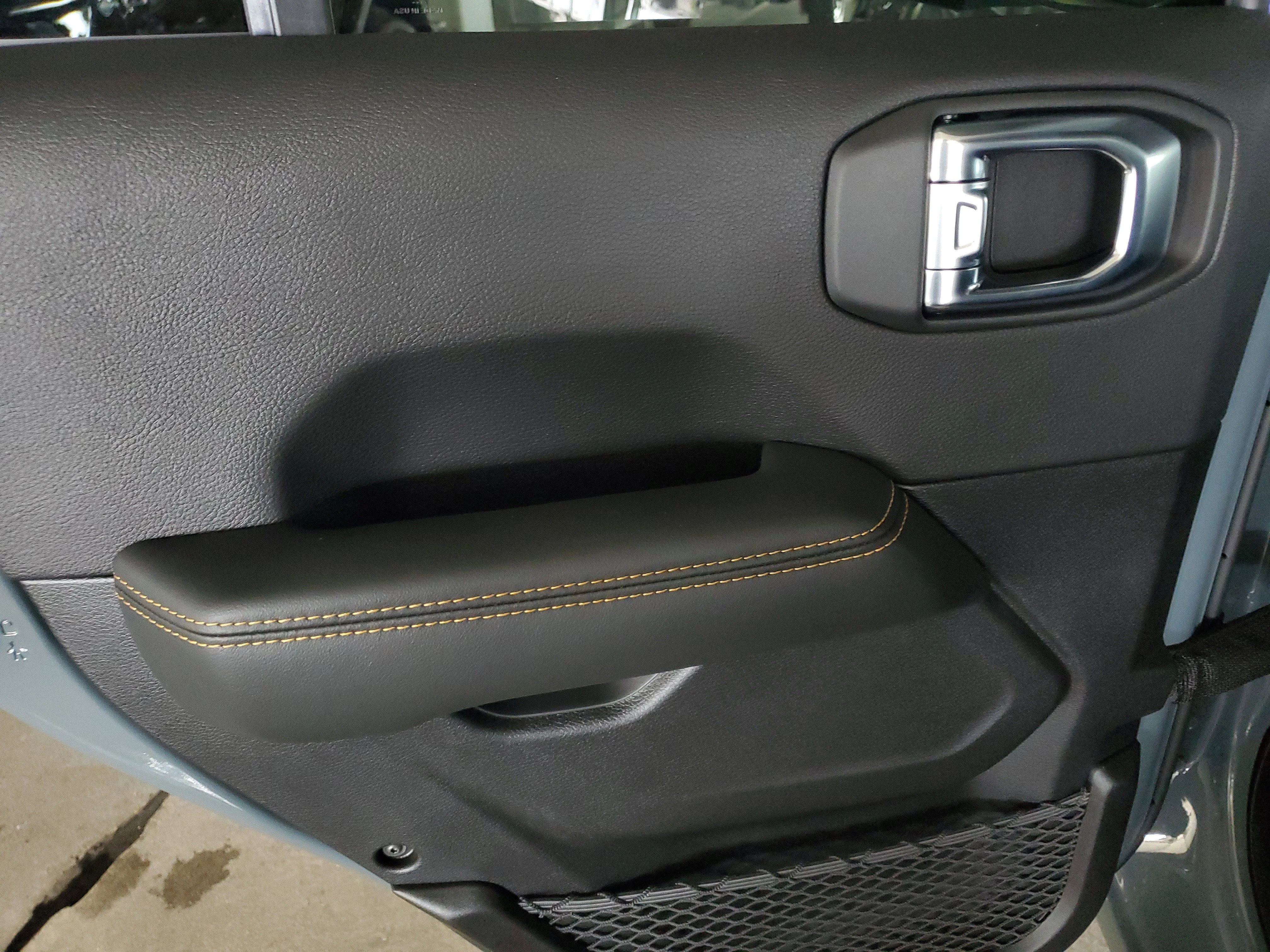 New 2026 Anvil Clear-Coat Exterior Paint Jeep Sahara image 13