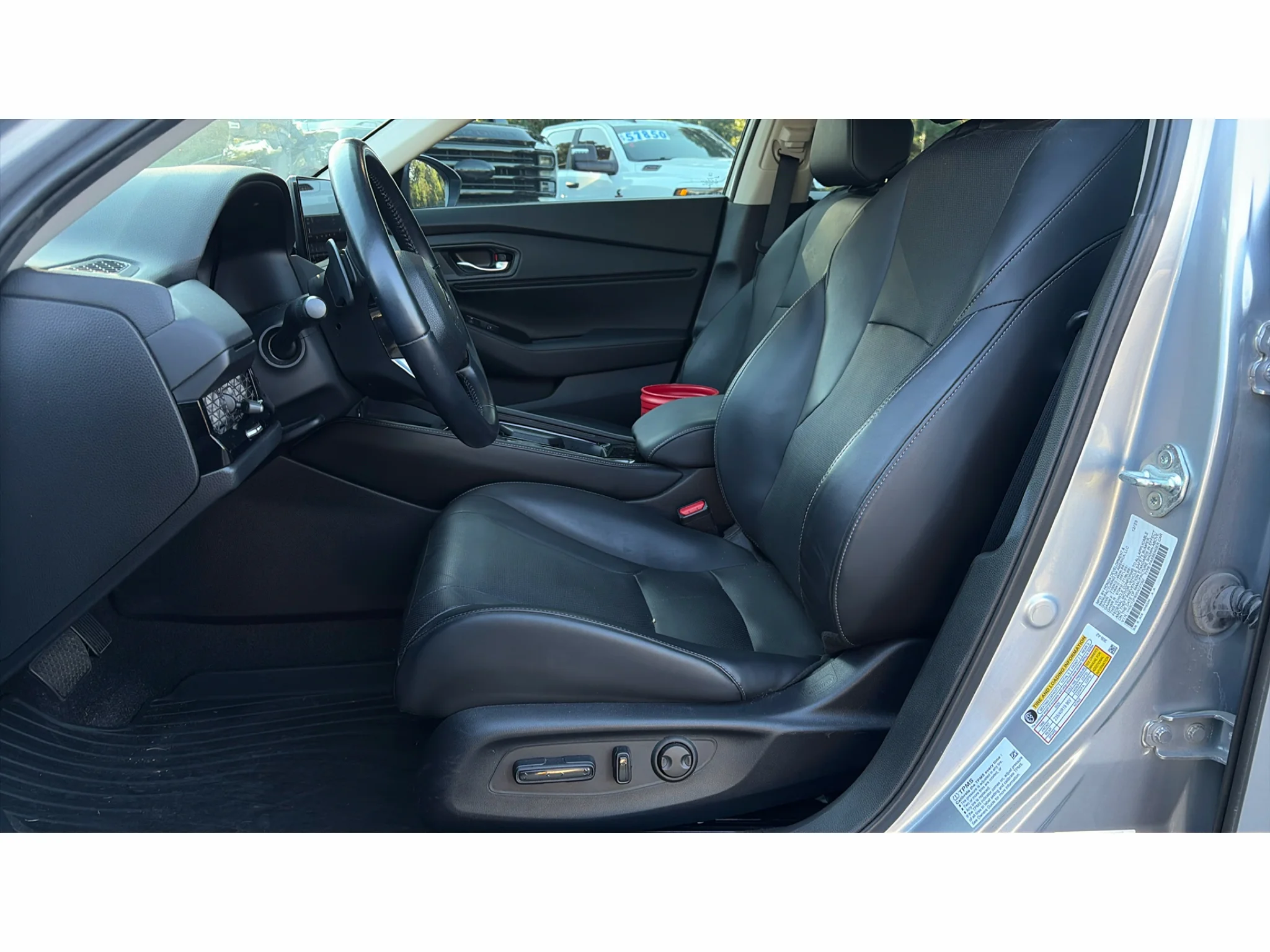 Used 2024 Solar Silver Metallic Honda Touring image 8