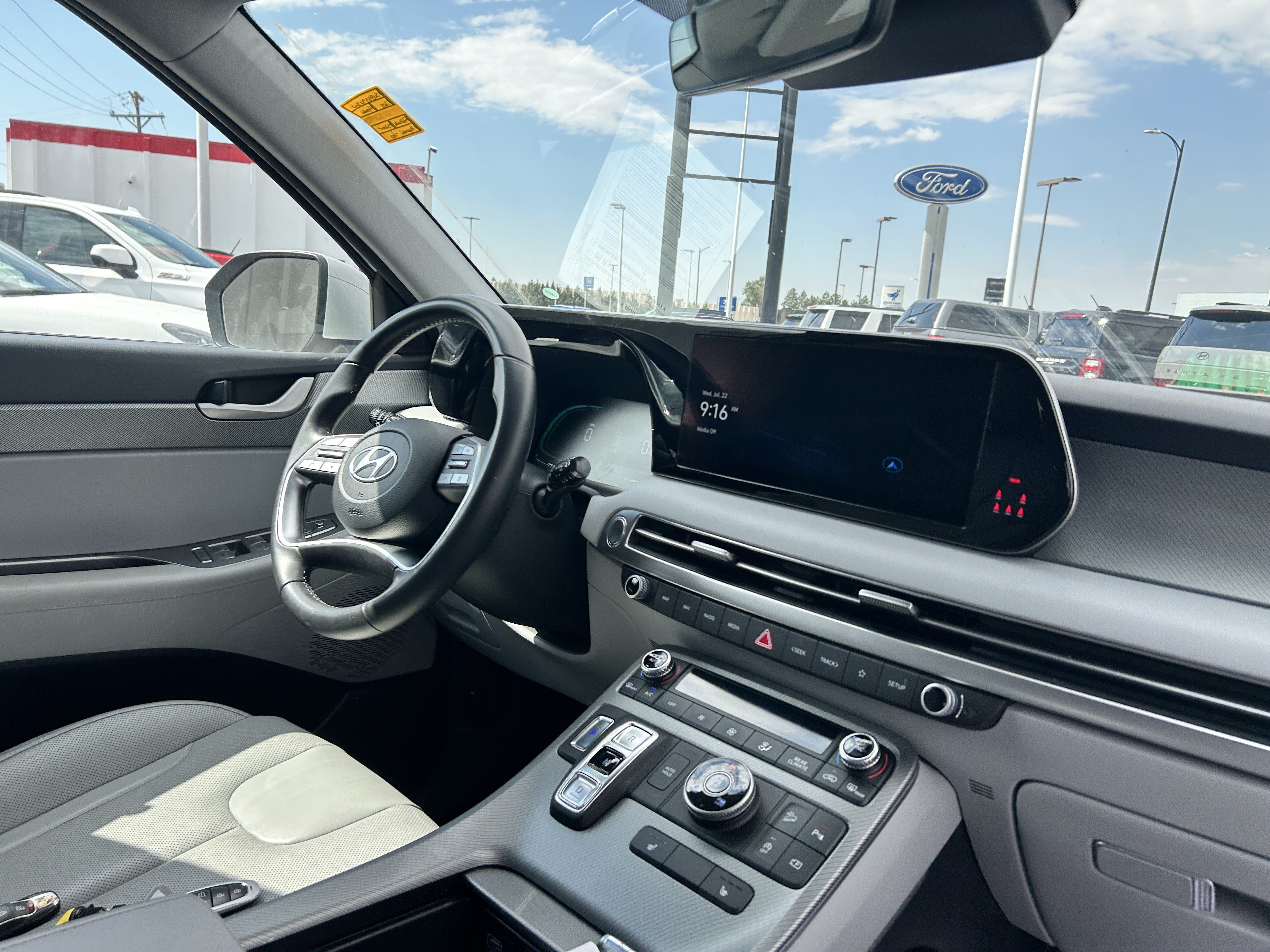 2025 Hyundai Palisade SEL - Photo 14