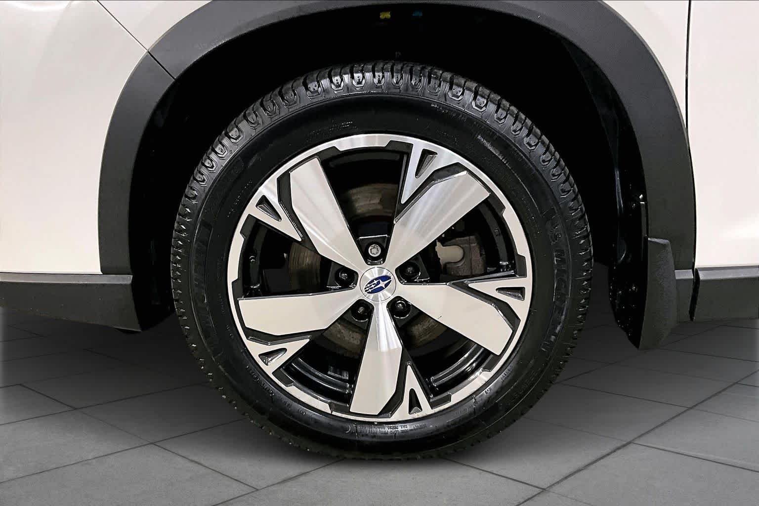 Used 2019 Crystal White Pearl Subaru Touring image 10