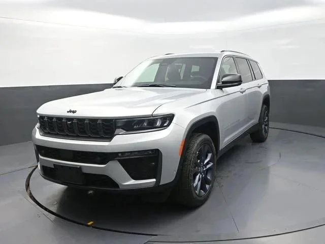 New 2026 Silver Zynith Jeep 85th Anniversary Edition image 5
