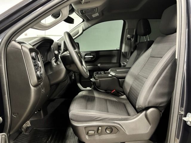 Used 2023 Gray Chevrolet Custom image 17