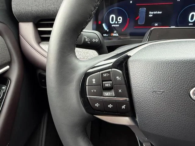 New 2026 Carbonized Gray Metallic Ford Platinum™ image 43