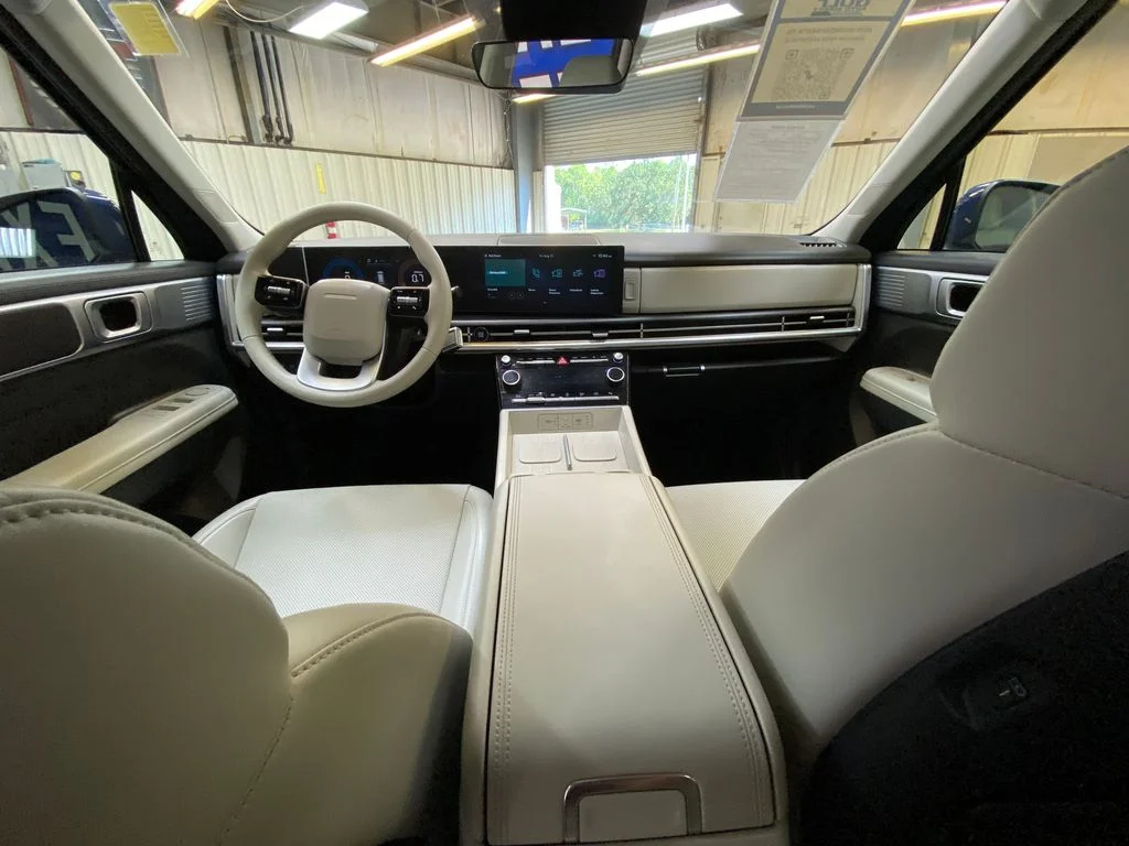 Used 2026 Blue Hyundai SEL image 20