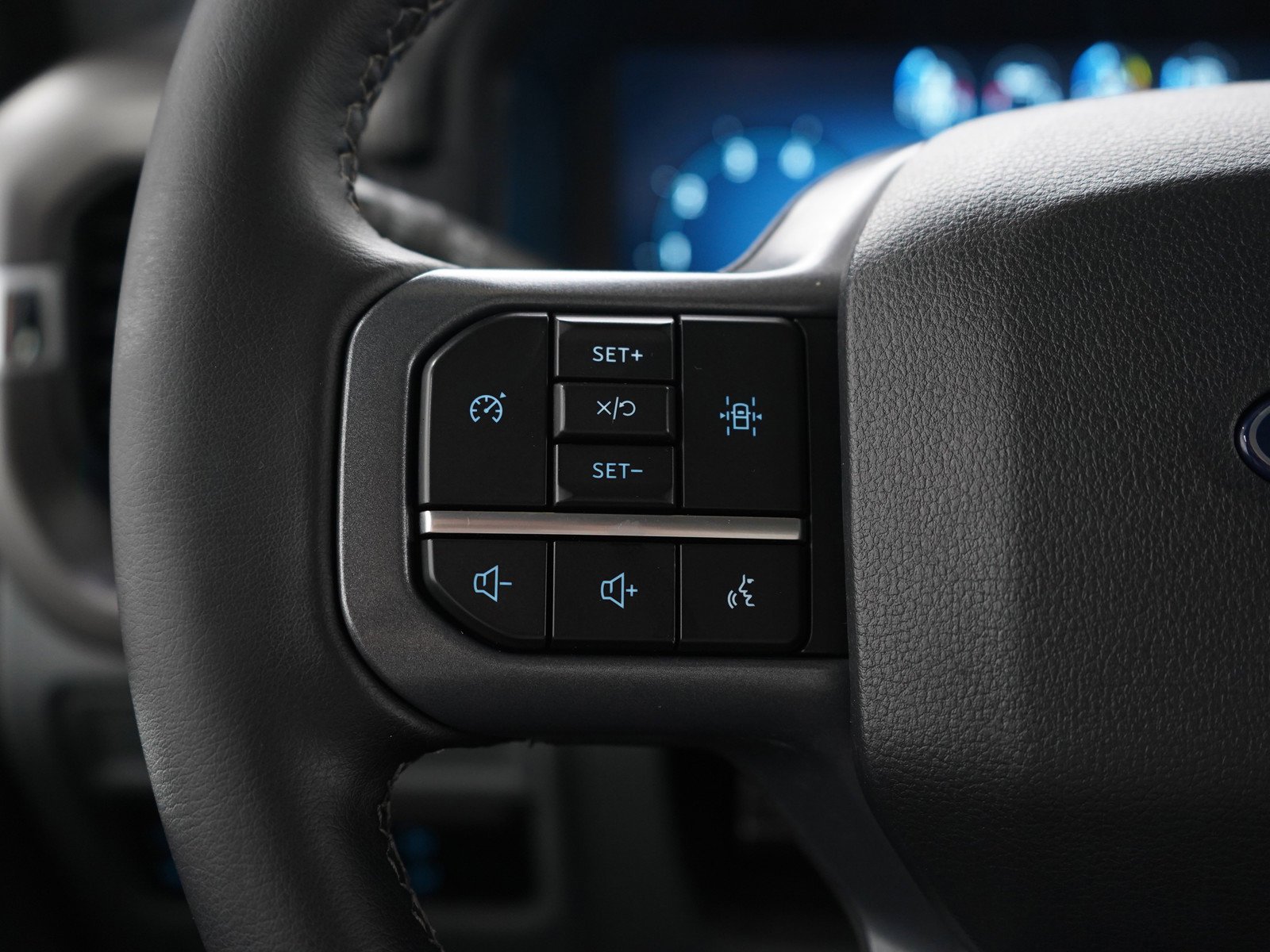 2024 Ford F-150 XLT - Photo 25