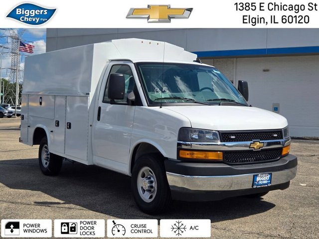 2026 Chevrolet Express Cutaway 3500 1WT