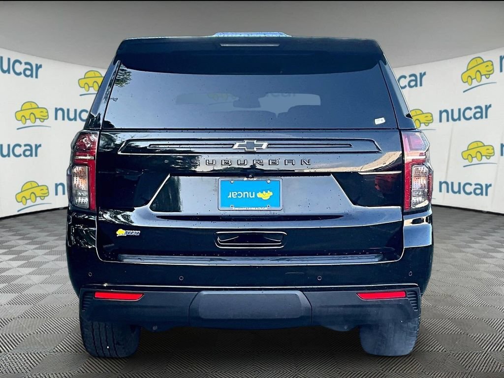 Used 2024 Black Chevrolet Z71 image 5
