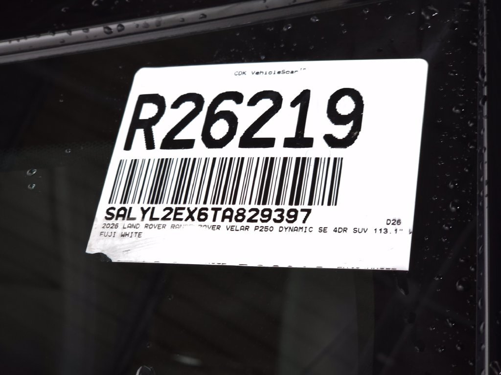 Certified Used 2026 White Land Rover Dynamic SE image 40