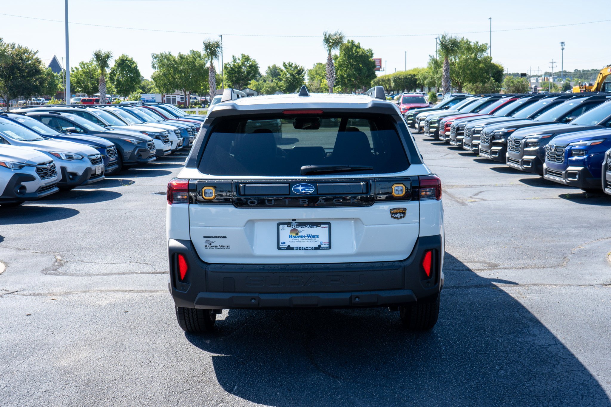 New 2026 CRYSTAL WHITE PEARL Subaru Wilderness image 4