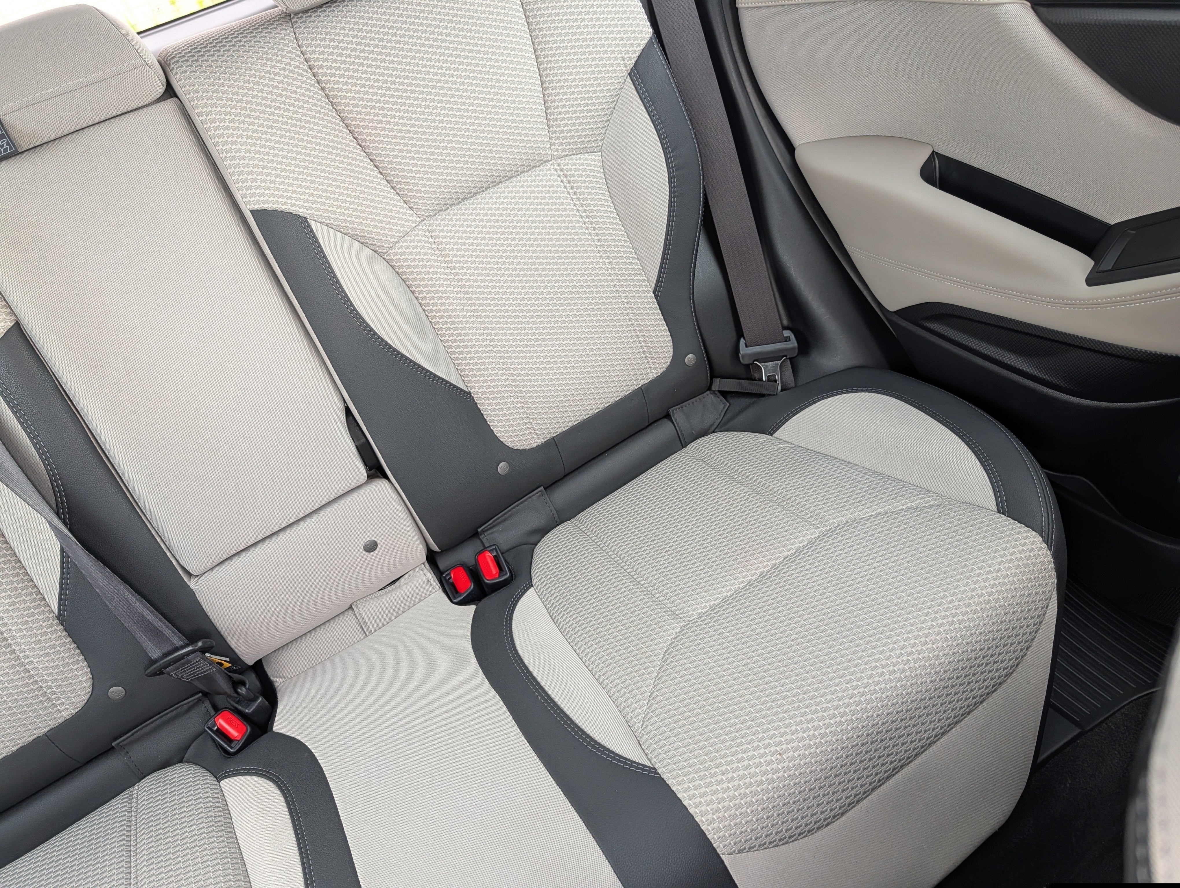 Used 2024 Crystal White Pearl Subaru Premium image 14