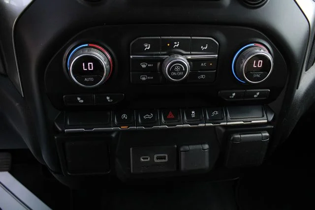 Used 2020 Silver Chevrolet LT image 15