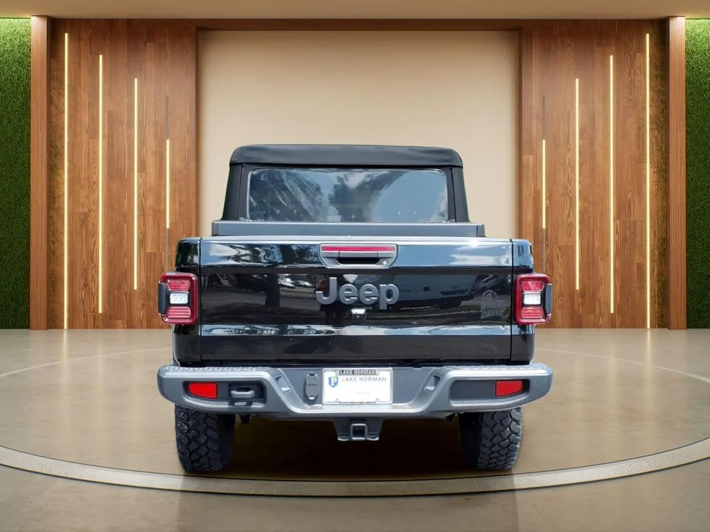 Used 2024 Black Jeep Willys image 31
