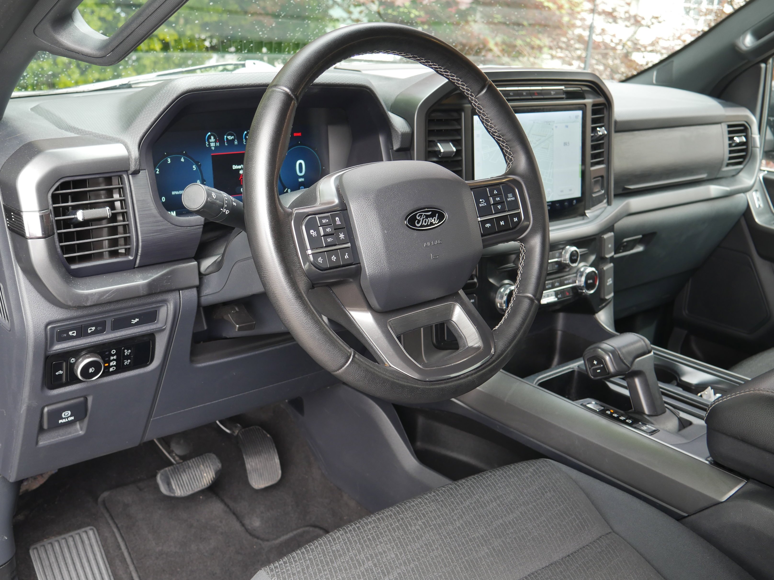 Certified Used 2024 Gray Ford XLT image 4