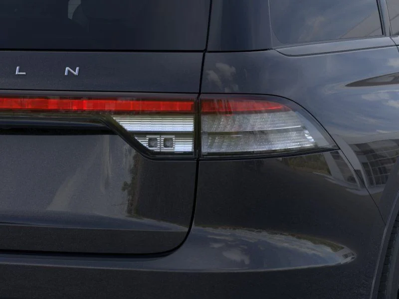 New 2026 Infinite Black Metallic Clearcoat Lincoln Reserve® image 21