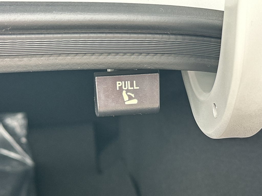 New 2026 Serenity White Hyundai SEL Sport Premium image 34