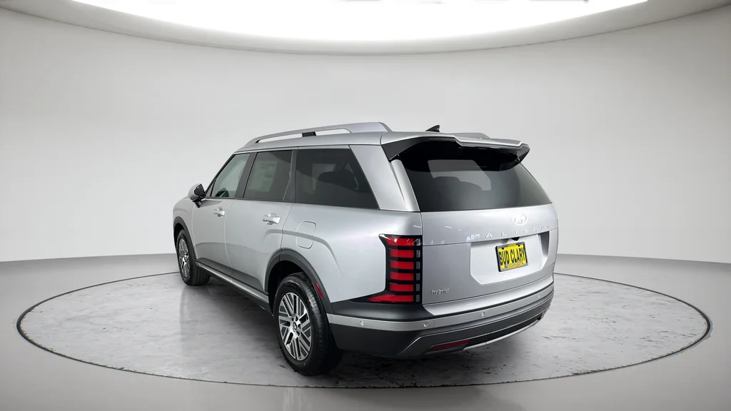 New 2027 Silver Hyundai Calligraphy image 10