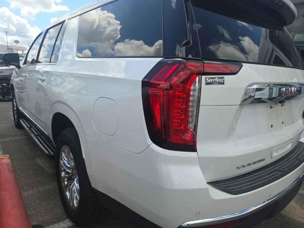 Certified Used 2023 White GMC SLT image 4
