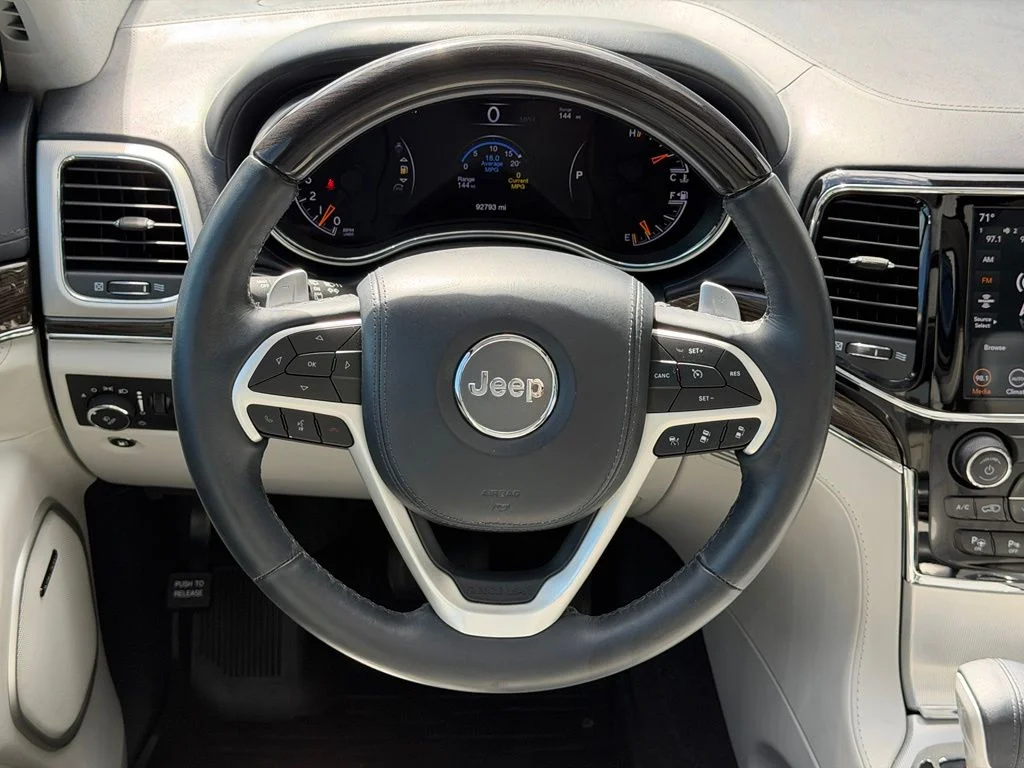 Used 2020 White Jeep Summit image 15