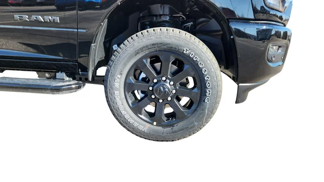 New 2026 Diamond Black Crystal Pearl-Coat Exterior Paint RAM Big Horn image 28