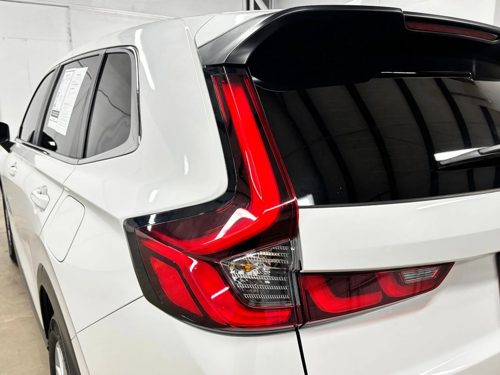 Used 2025  Honda EX-L image 8