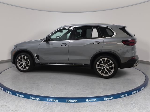 Certified Used 2025 Skyscraper Grey Metallic BMW xDrive40i image 8