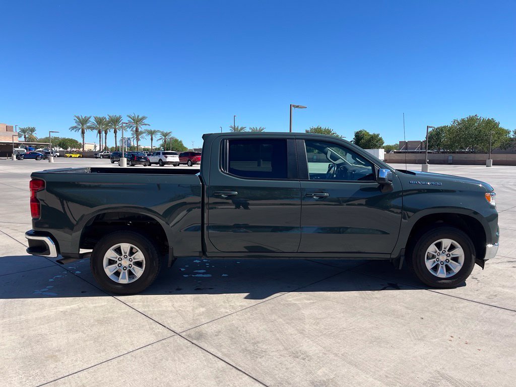 Certified Used 2025 Gray Chevrolet LT image 7